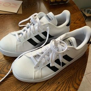 Adidas Grand Court Cloudfoam Lace-Up Sneakers